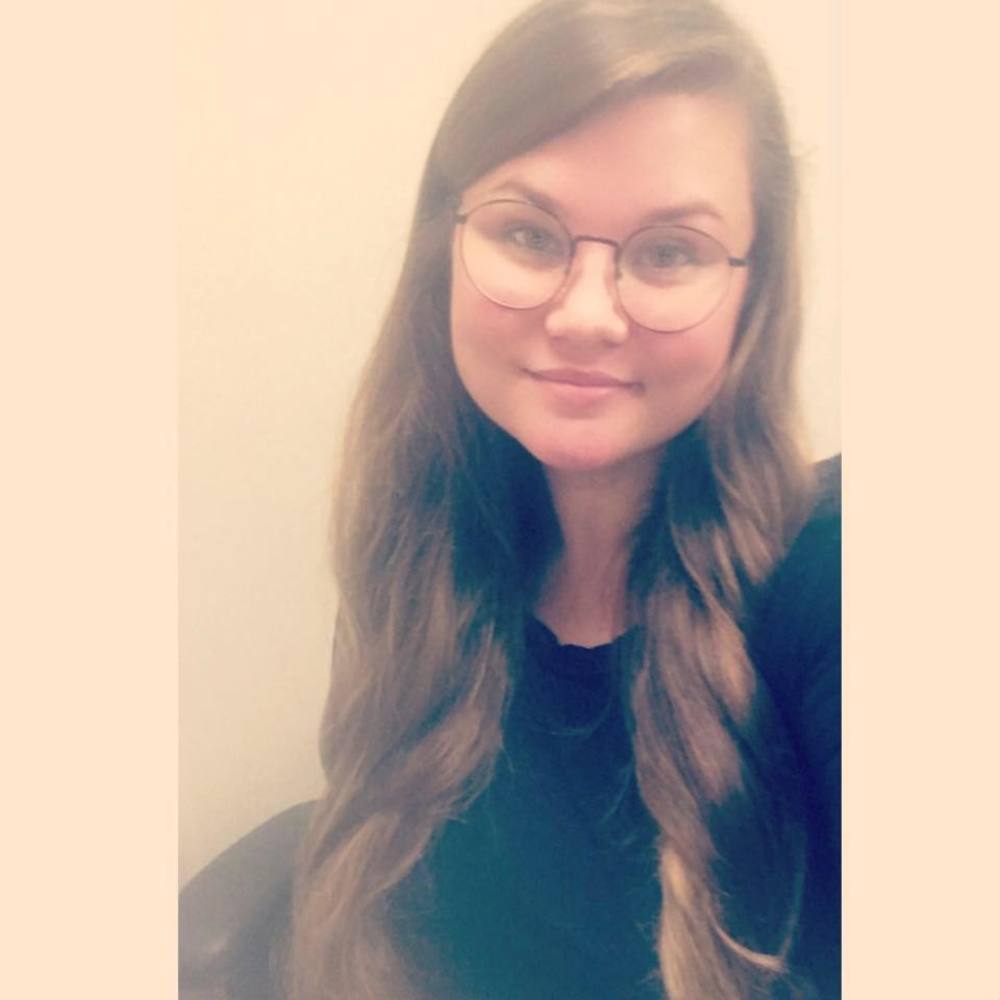 Meet your Posher, Brandi